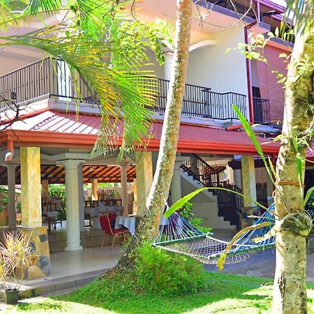 Little Villa Hotel Wadduwa Ngoại thất bức ảnh