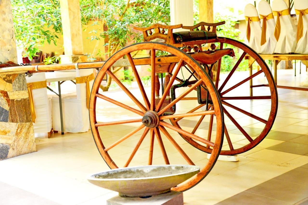 Little Villa Hotel Wadduwa Ngoại thất bức ảnh