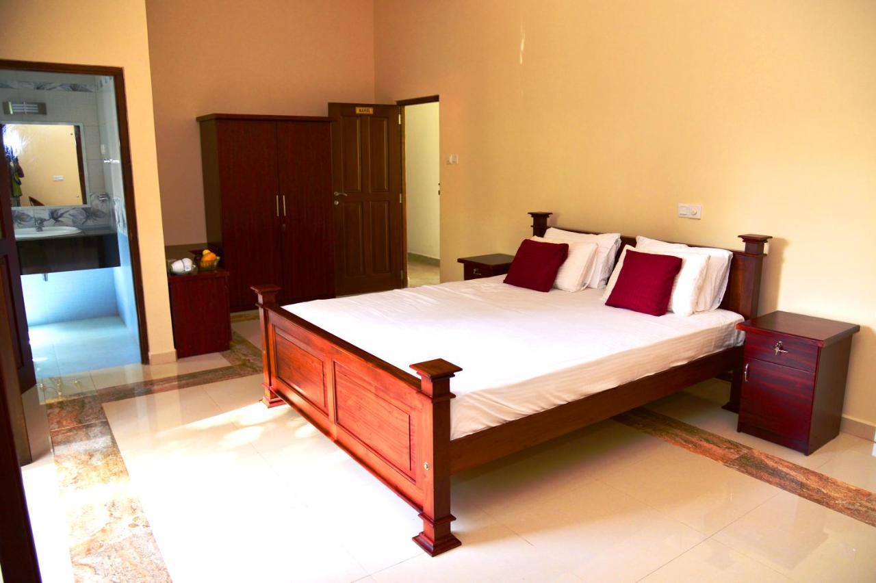 Little Villa Hotel Wadduwa Ngoại thất bức ảnh